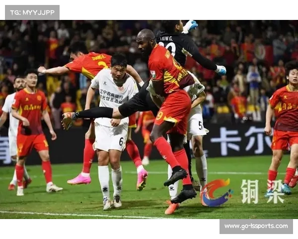 辽宁铁人、重庆铜梁龙升入中超，下赛季迎新军